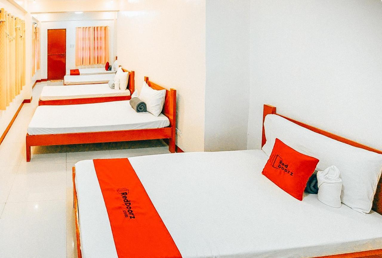 Reddoorz At S & L Apartelle Daraga Albay Легазпи Екстериор снимка