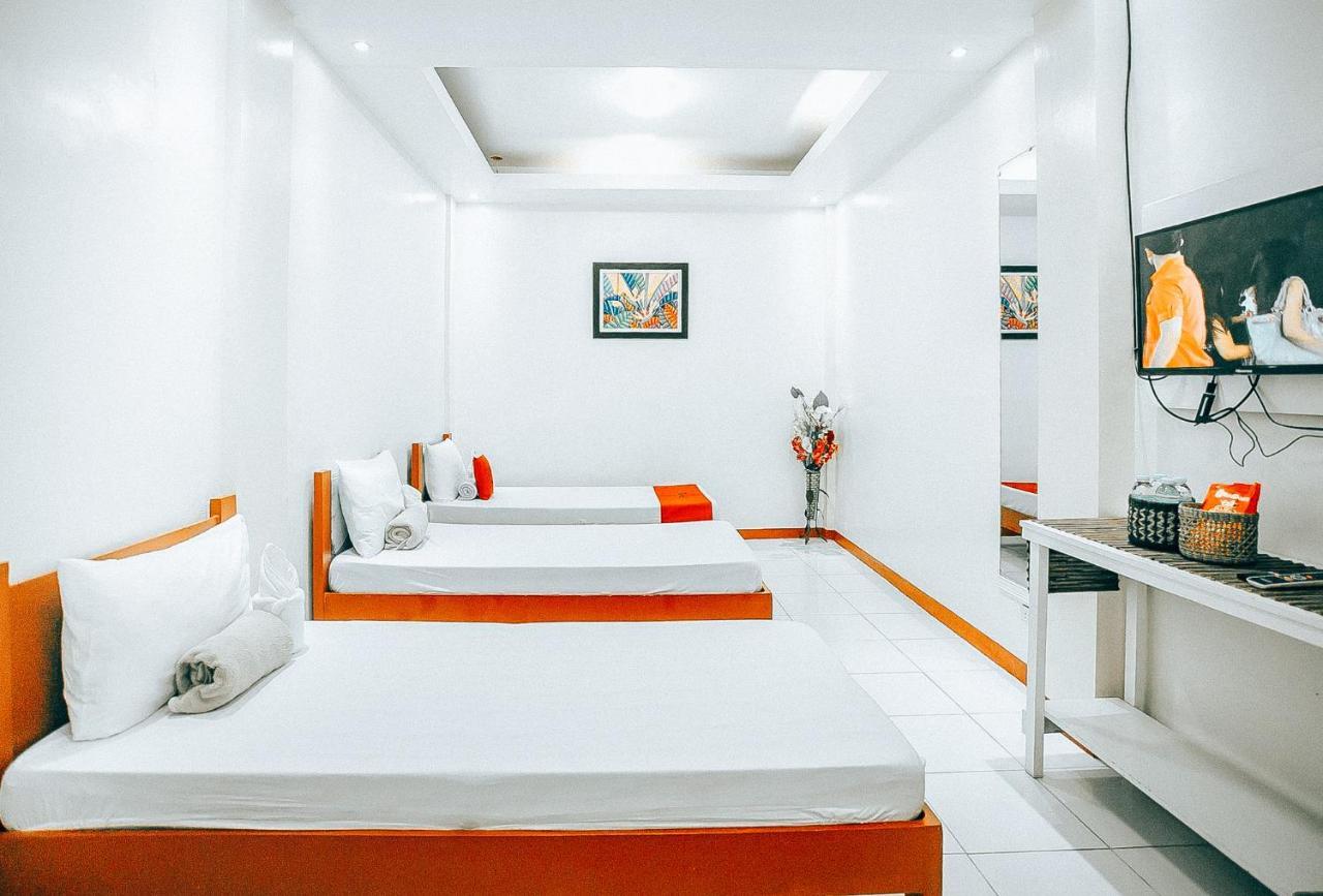 Reddoorz At S & L Apartelle Daraga Albay Легазпи Екстериор снимка