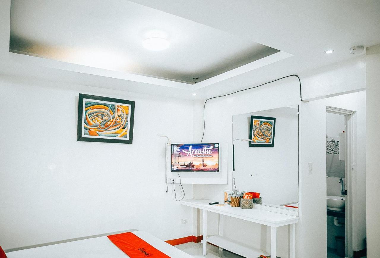 Reddoorz At S & L Apartelle Daraga Albay Легазпи Екстериор снимка